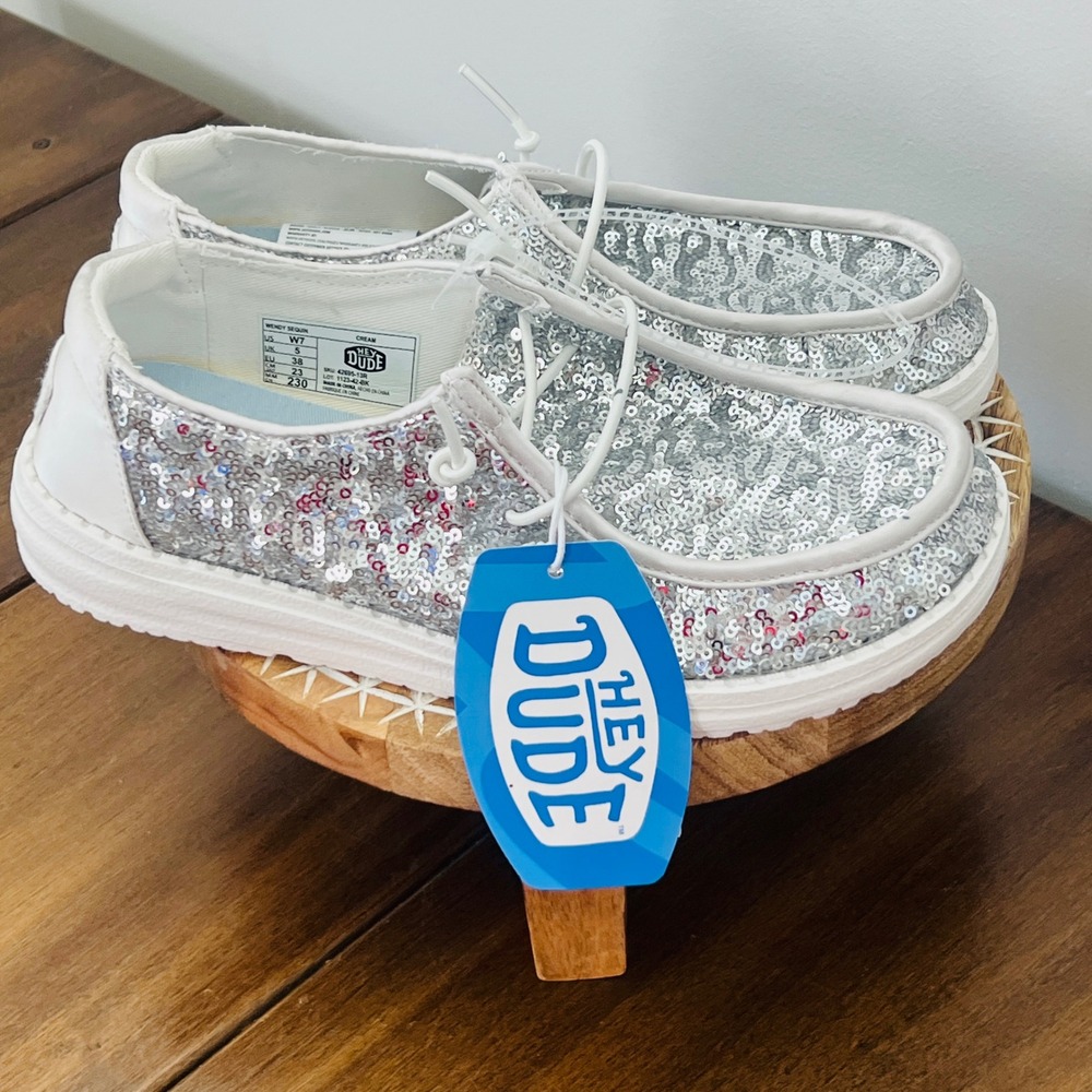 Hey Dude Wendy Sequin Cream Silver Sparkle Slip On Loafers 42695-13R Womens 7